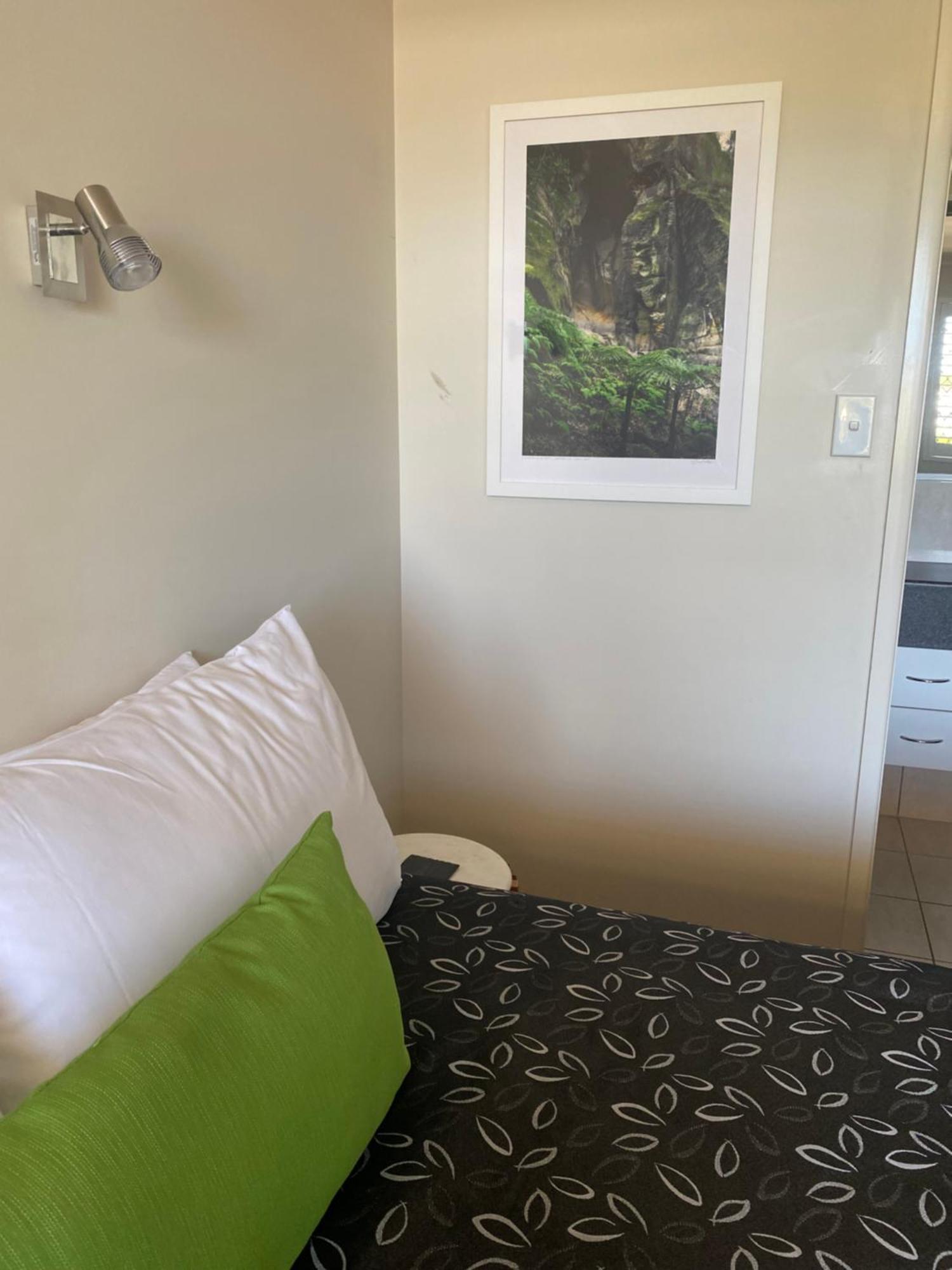 רוקהמפטון Citywalk Motor Inn מראה חיצוני תמונה