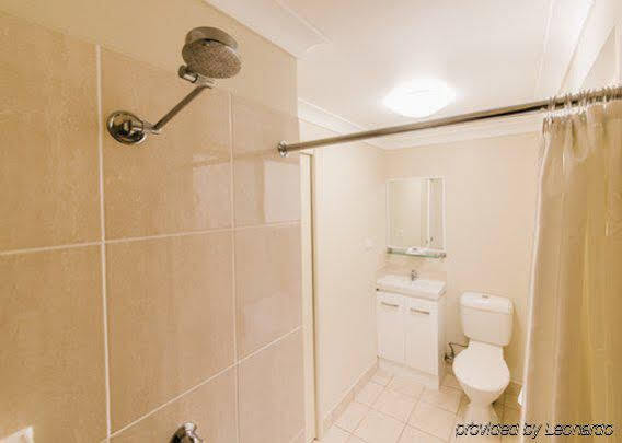רוקהמפטון Citywalk Motor Inn מראה חיצוני תמונה